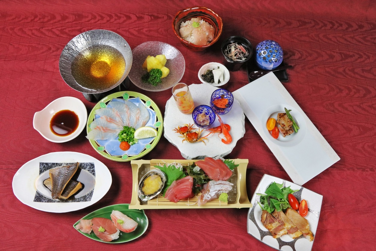 ★30日前早割・事前決済★【お盆限定・２食付】豪華☆熊野満喫プラン