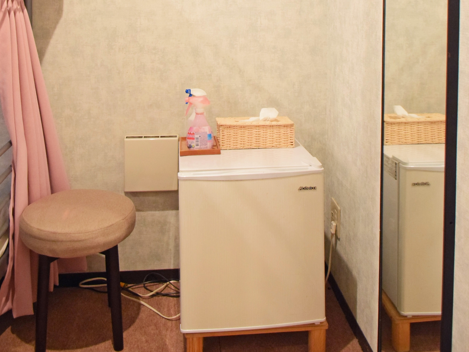 【１名様〜OK♪】都心エリアでお得☆個室貸切素泊まりプラン☆女性専用宿※シャワー・トイレ共用