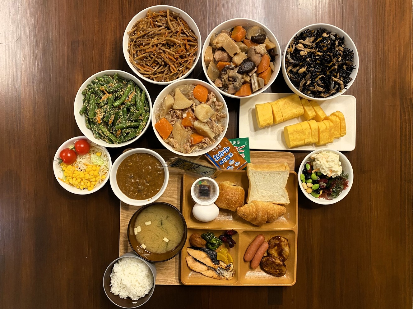 【連泊】【朝食付き】【ホテルタイプ客室】２連泊以上でお得にご宿泊♪バイキングスタイルの朝食付き♪