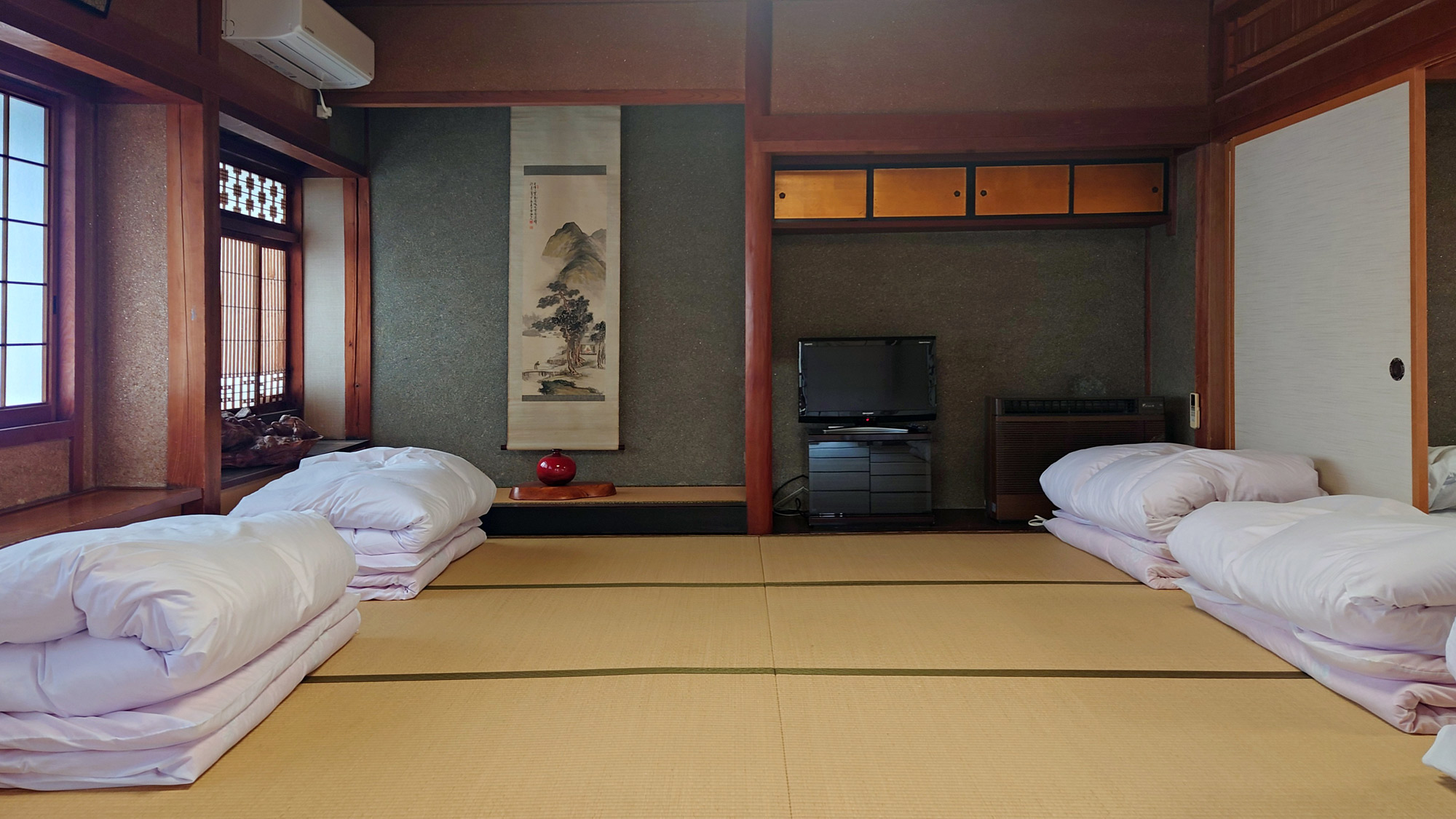 【大部屋】襖をあけて大部屋としてご利用いただけます