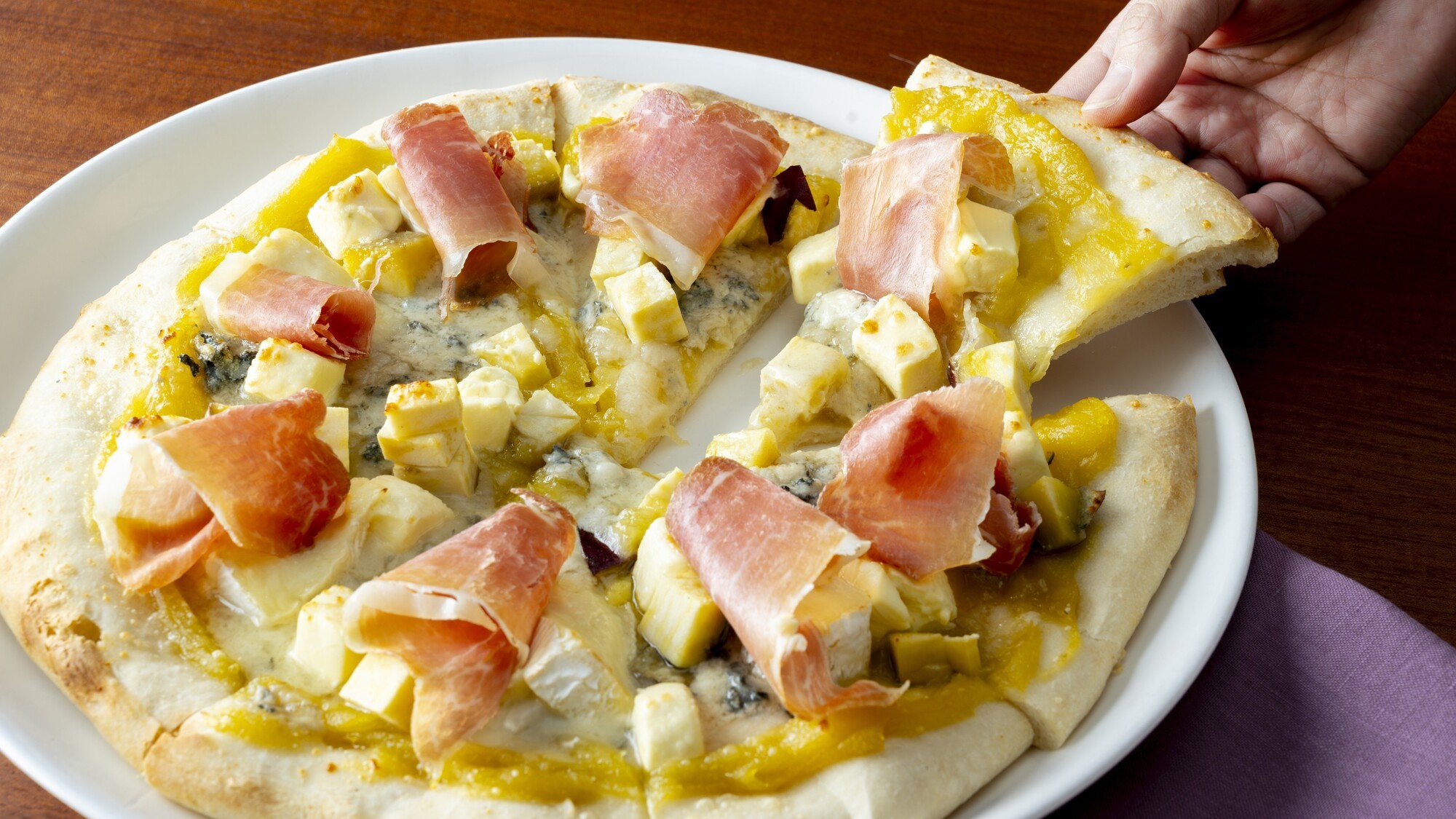 シーズナルピザ2025秋