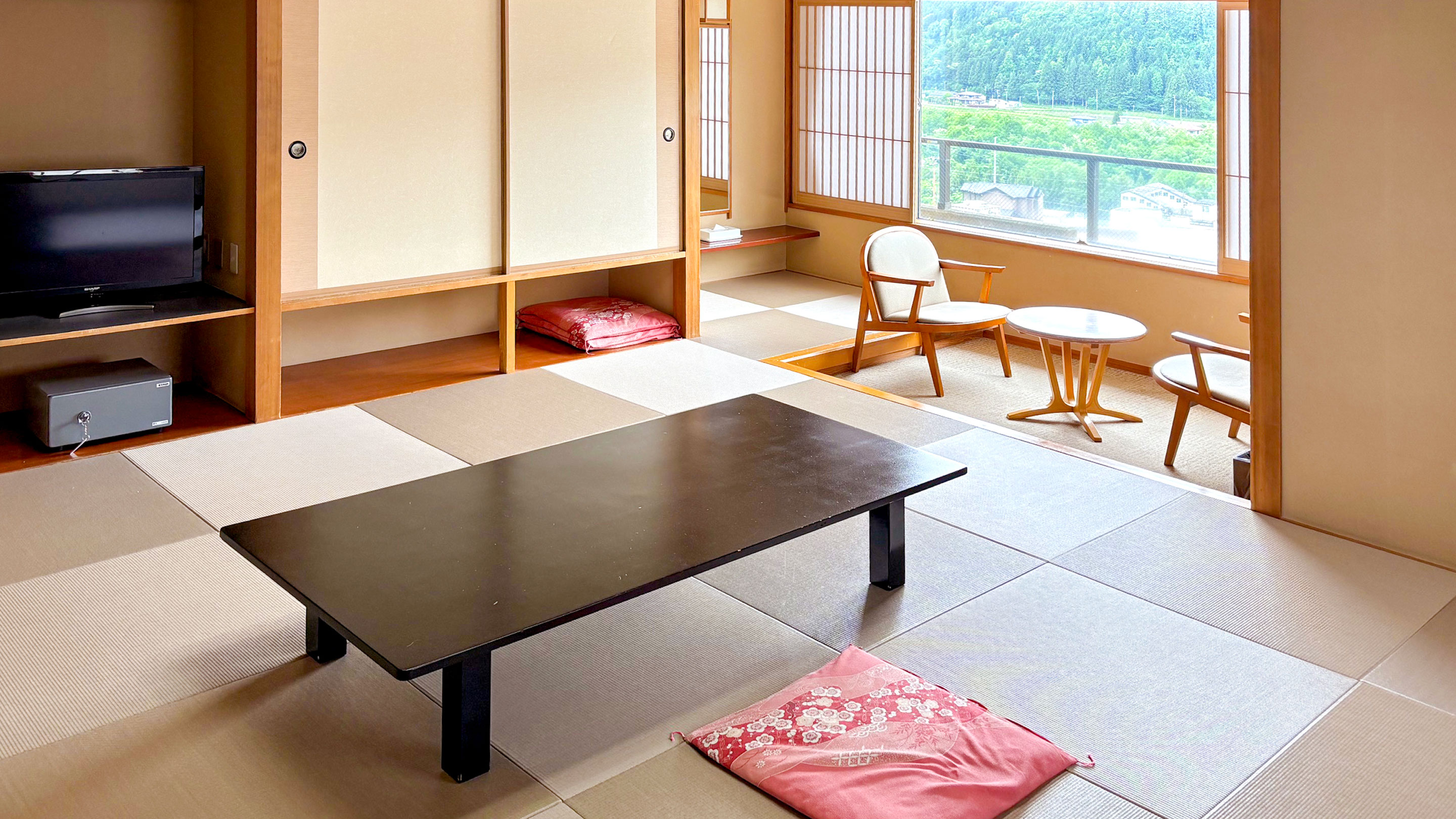 【禁煙】スーペリア和室12畳内風呂あり（新館）