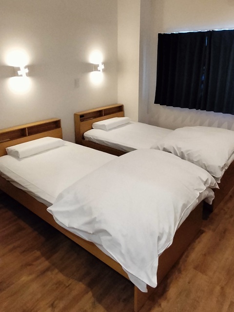 シングルベッド2台