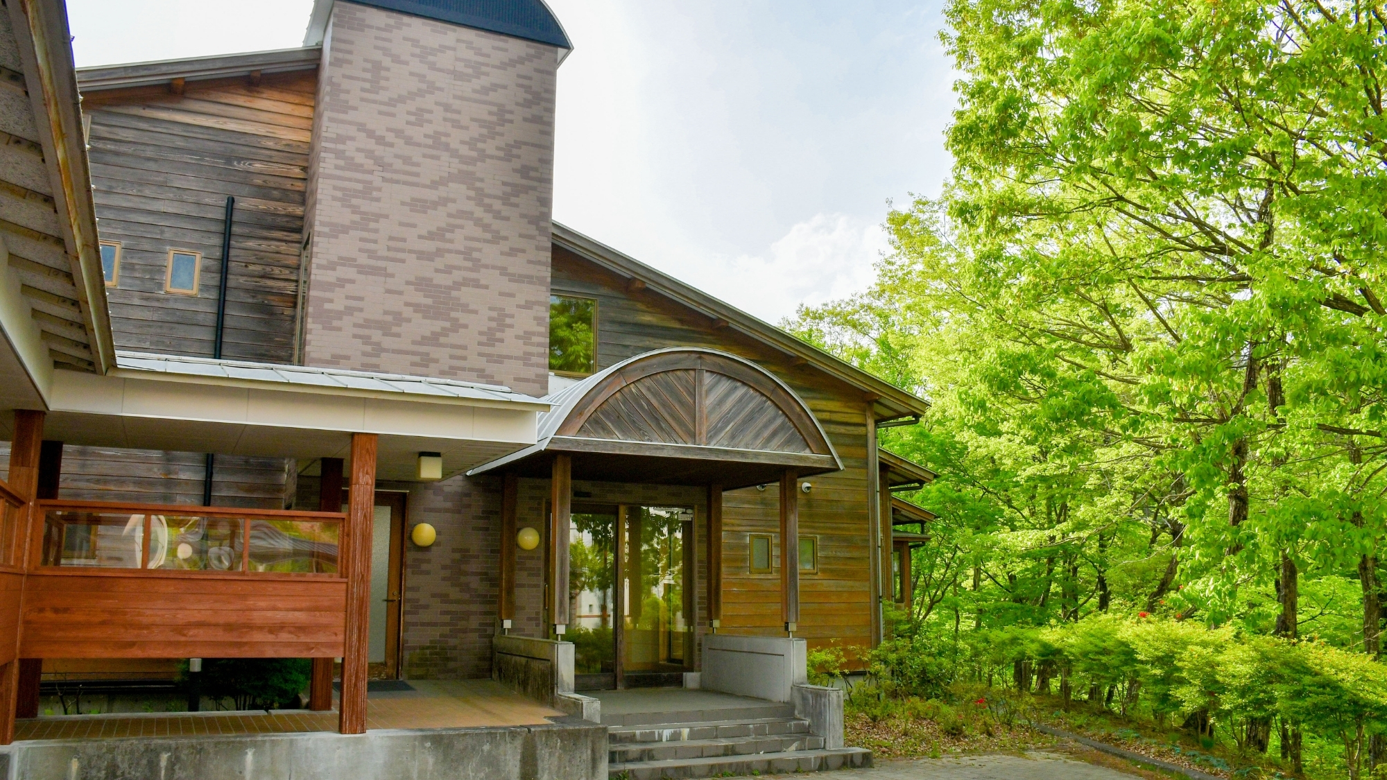 【離れ別館・玄関】1棟貸切も可能♪プライベート空間をご堪能ください。