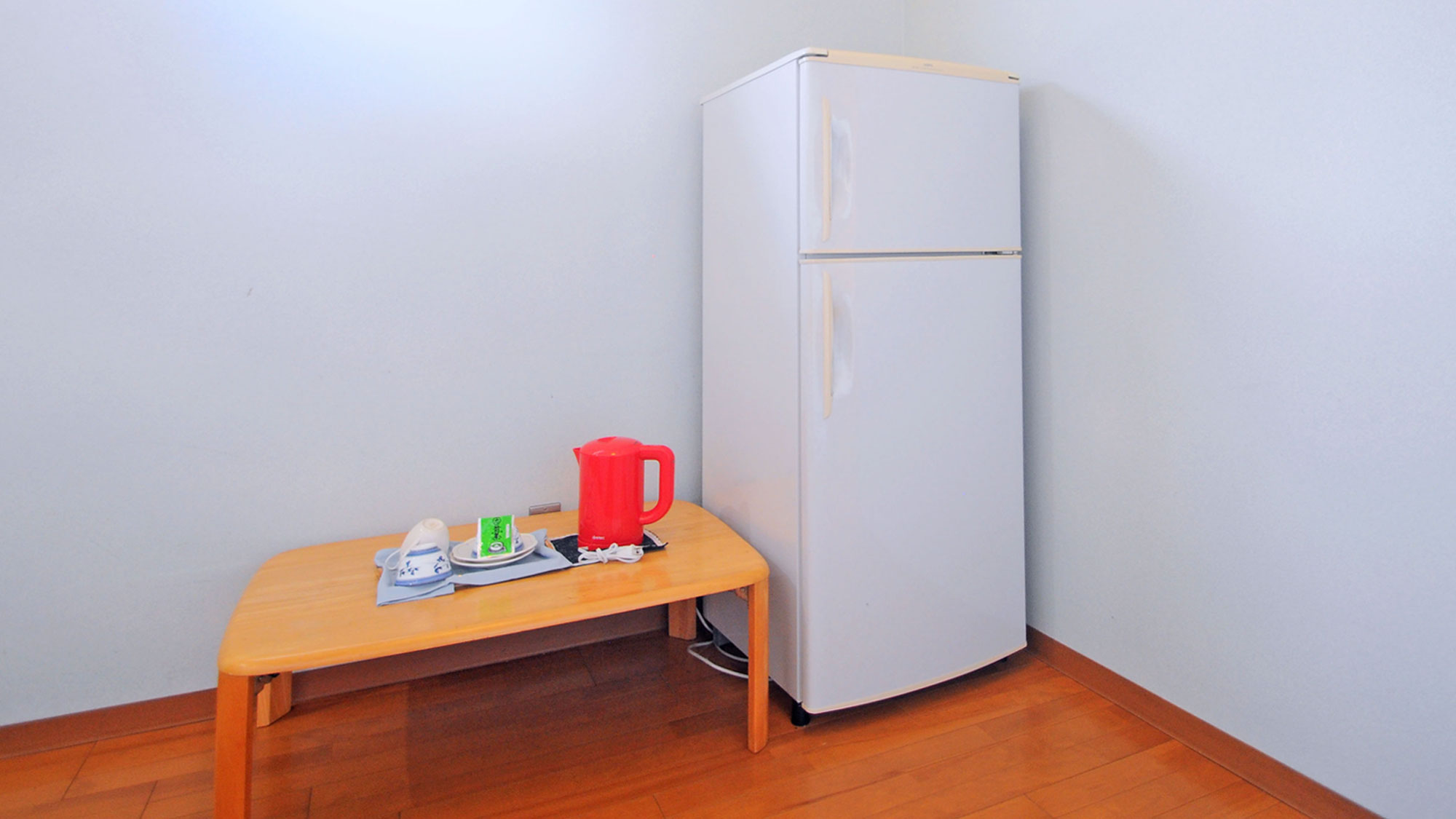 【洋室ツイン・キッチン】冷蔵庫もたっぷり使えます