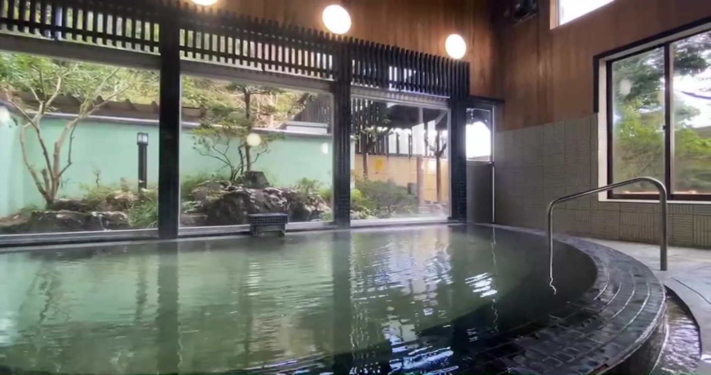 【素泊り】★泉質自慢の湯でゆったり♪　ハワイアンズ1dayパスポート付きプラン