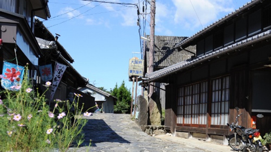 ・【周辺】暗峠/「日本の道100選」「美しい日本の歴史風土100選」に選ばれています。