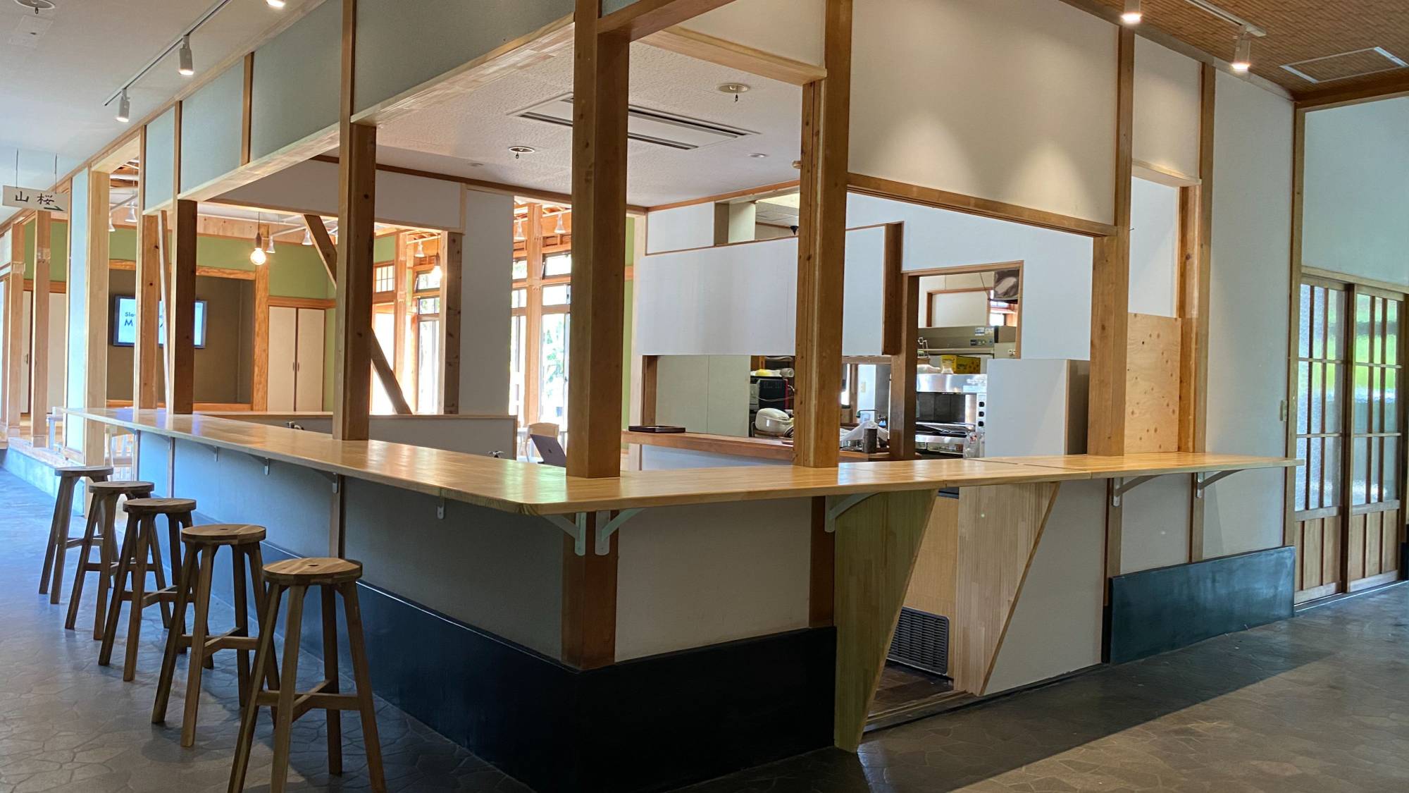 バーカウンター