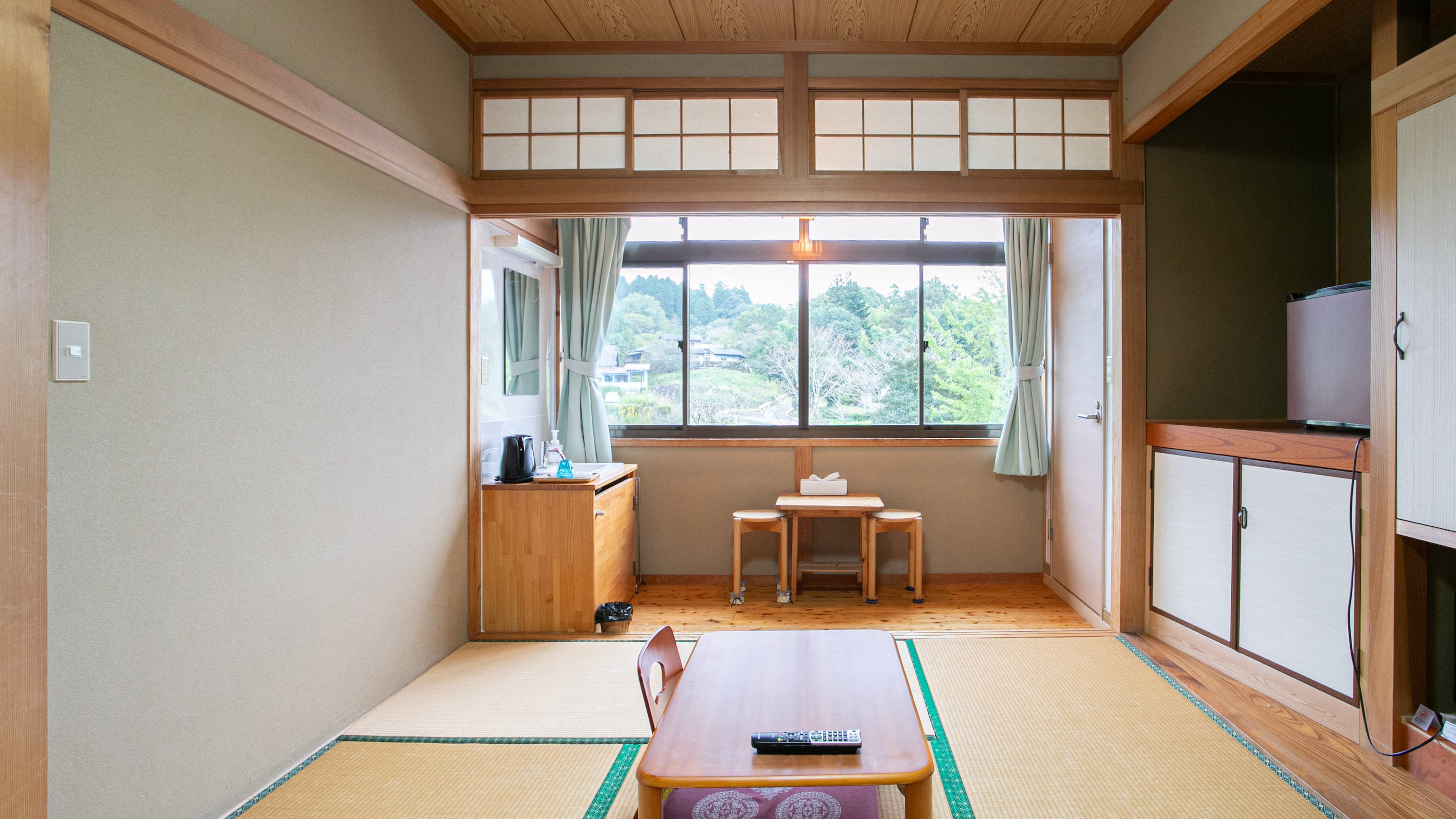 プライベートルーム：本館和室6畳