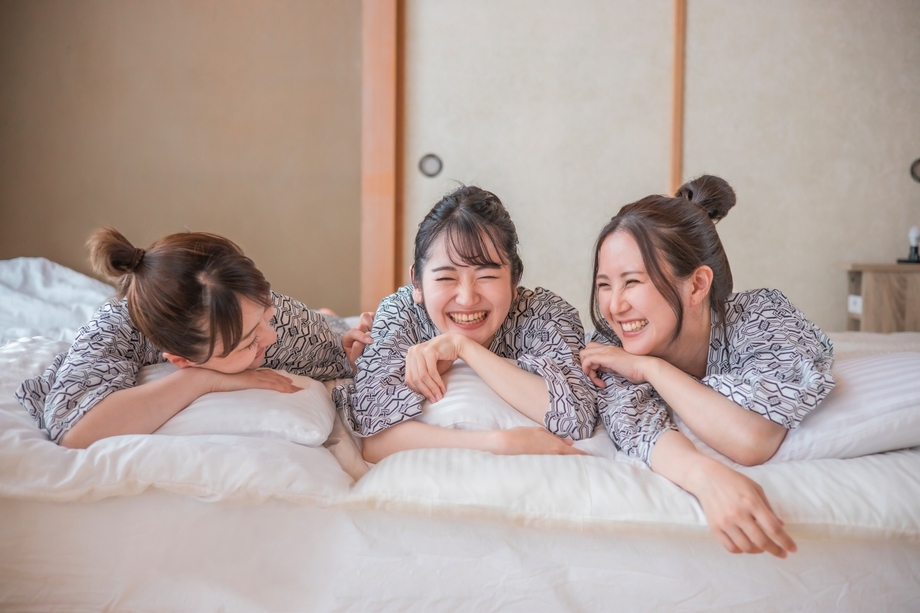 【2食付】女子旅!! デトックスと美肌効果を体感するNESTA岩盤浴付プラン