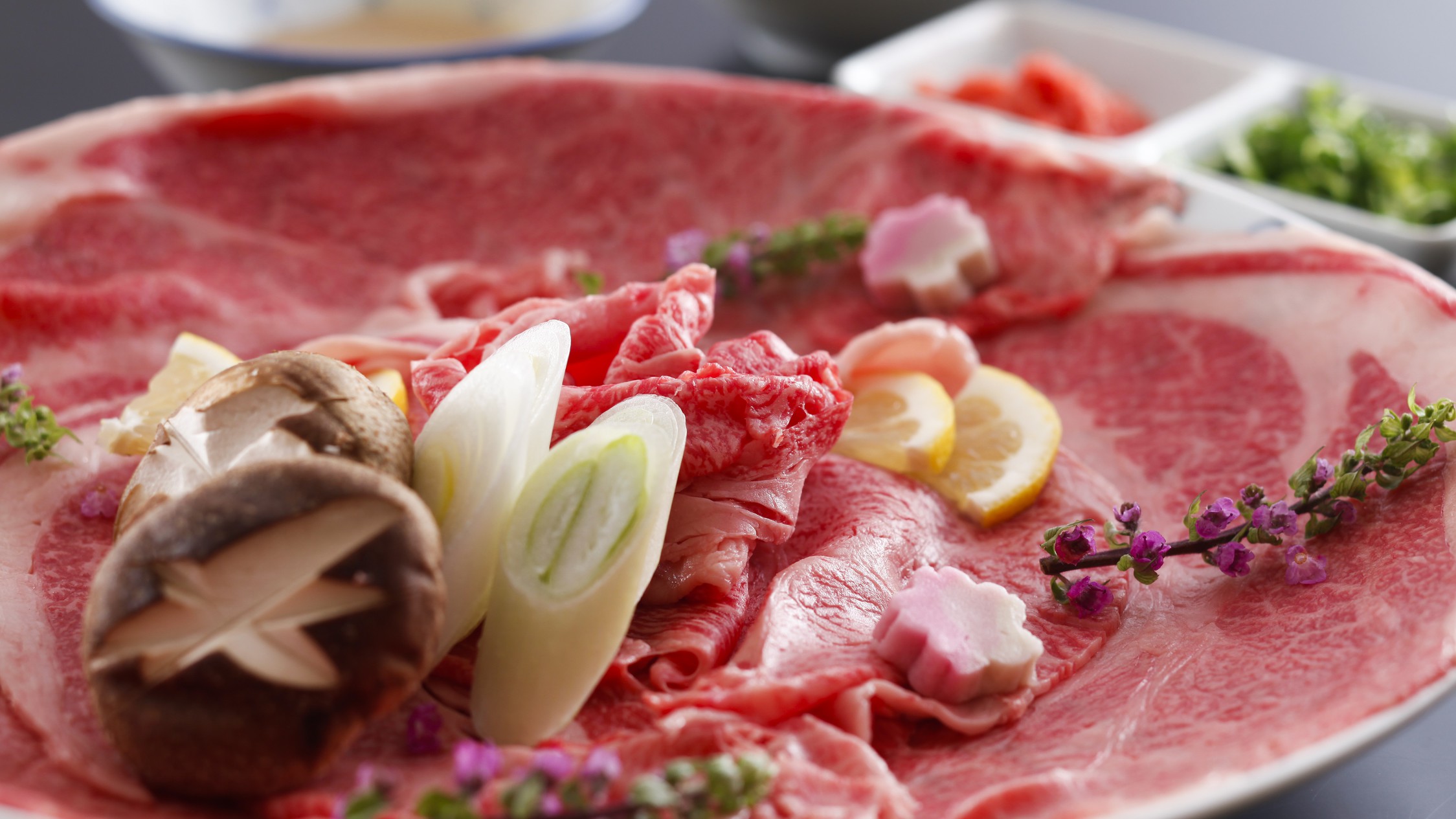 春得★肉好きさんへ超豪華☆濃厚但馬牛しゃぶしゃぶ＆和牛ステーキ＆贅沢鮮魚お造り☆貸切風呂無料