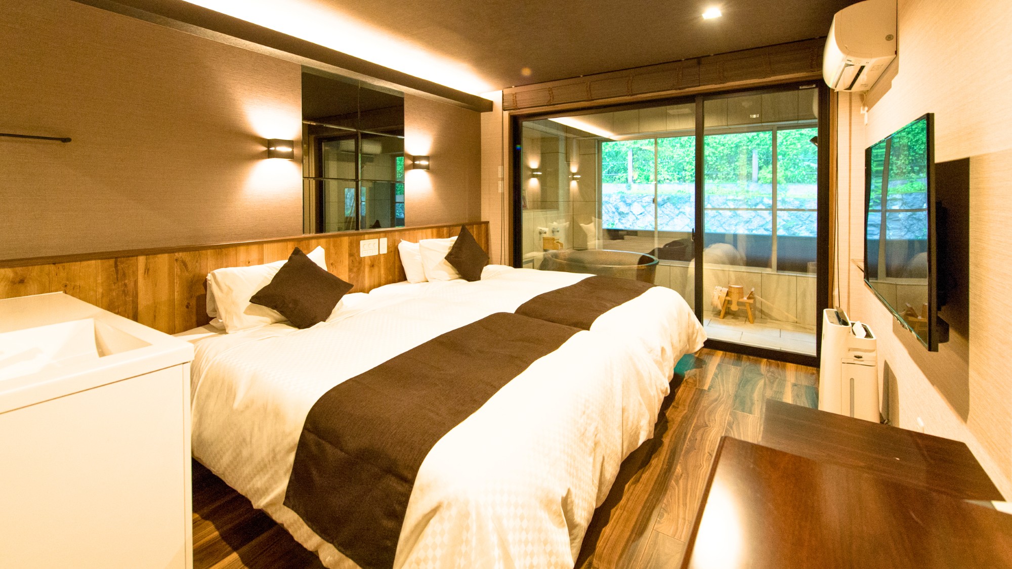 【洋モダン洋室】（20㎡）