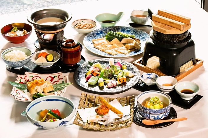 【一泊二食】カラダに優しい野菜会席プラン(肉・魚不使用※出汁は使用します)【朝食は晴海ビュッフェ】