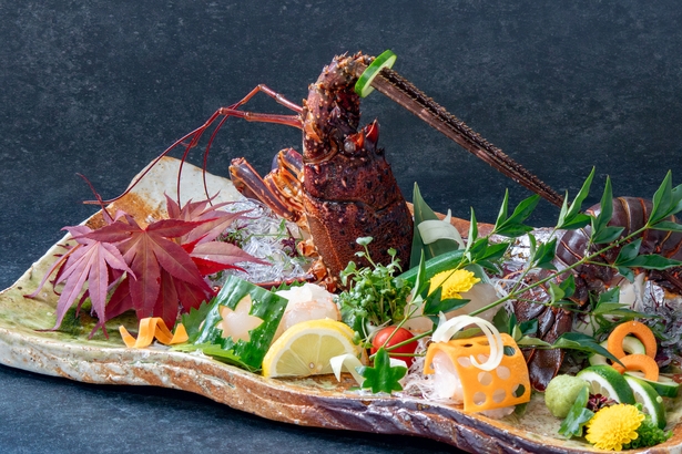 【一泊二食】伊勢海老解禁！！伊勢海老の姿造り付きプラン【割烹 松秀】S25