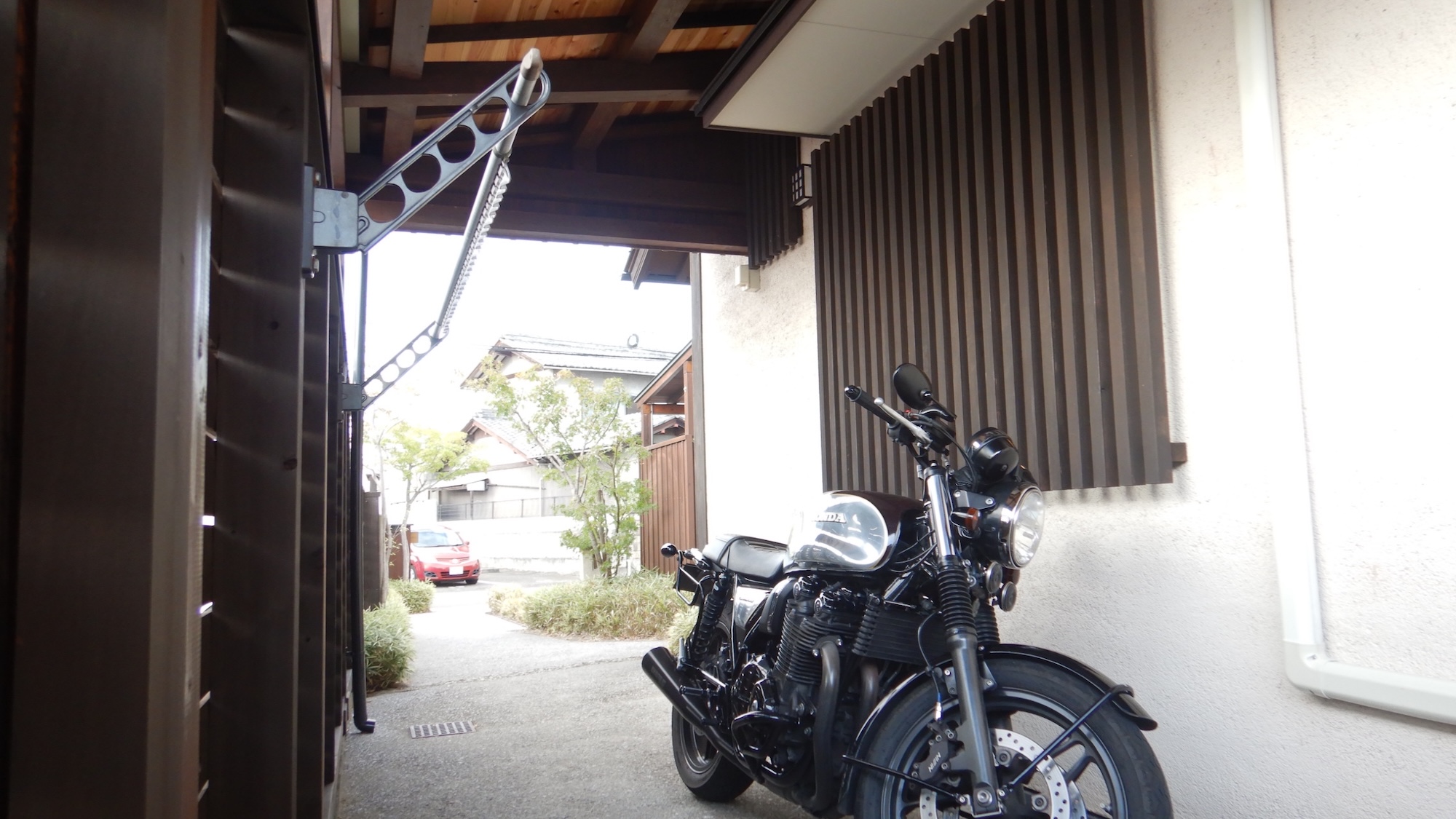 バイク用駐輪場（屋根あり）