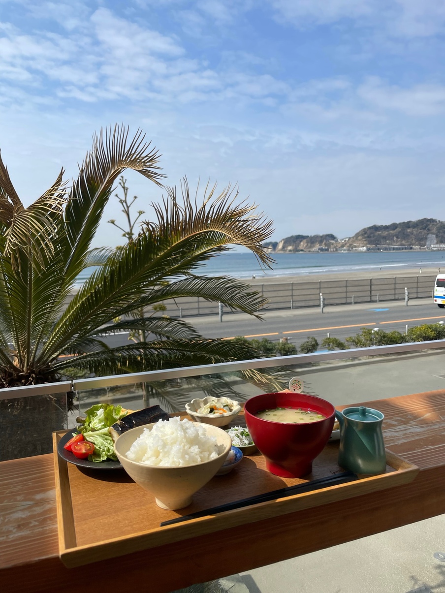【朝食付きプラン】☆海沿いに宿泊して鎌倉江ノ島を探索しよう☆海を見ながら朝ごはんを食べよう♪