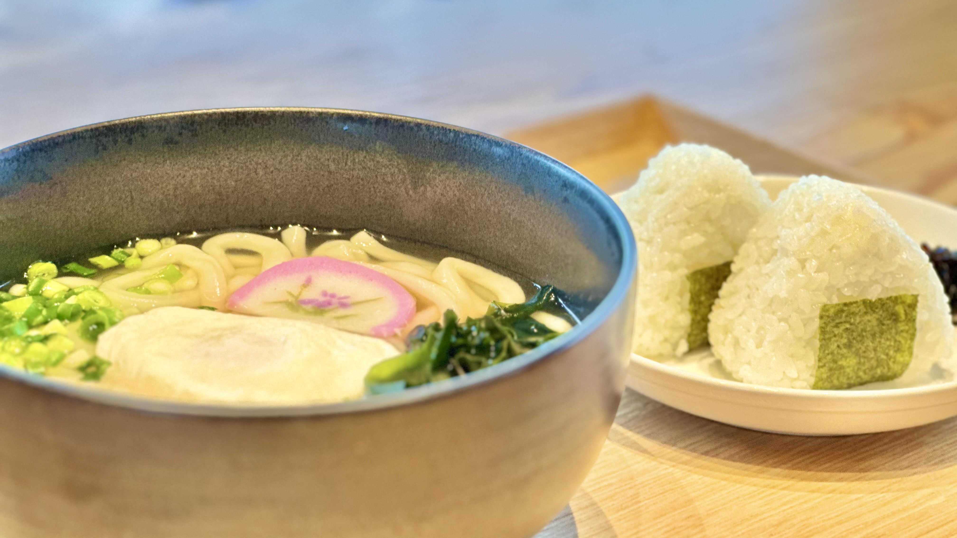 うどん(おにぎり付き)