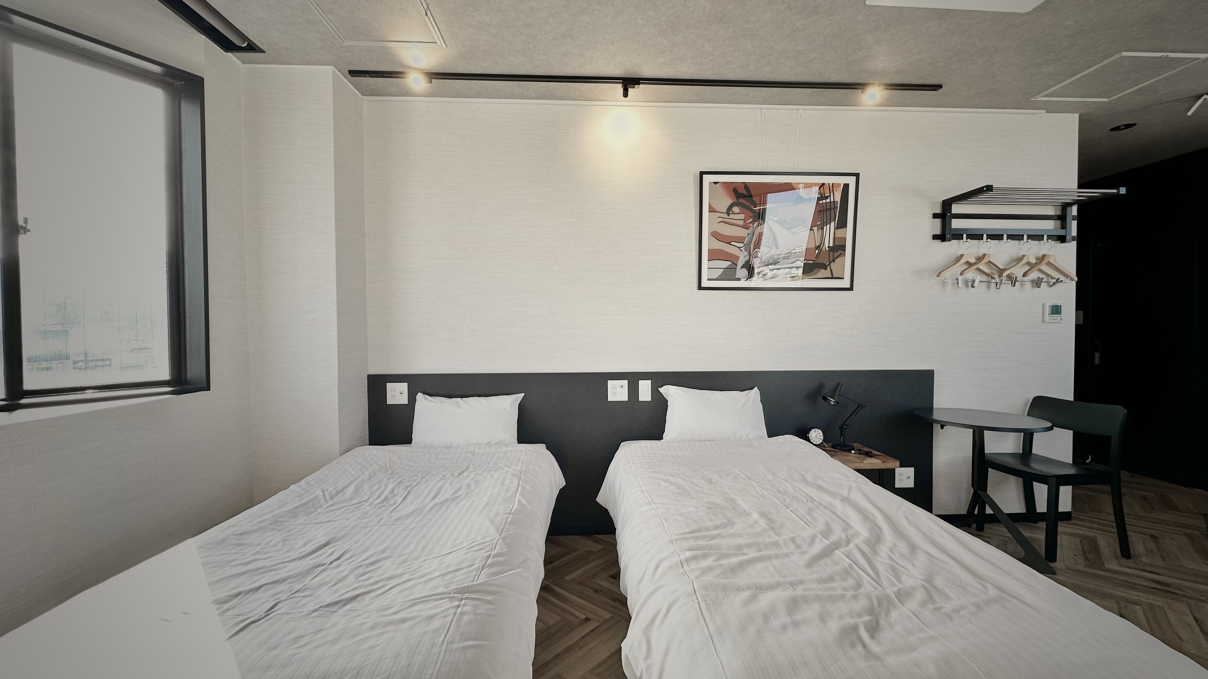 禁煙スタンダードDeuxツインルーム(シャワータイプ)