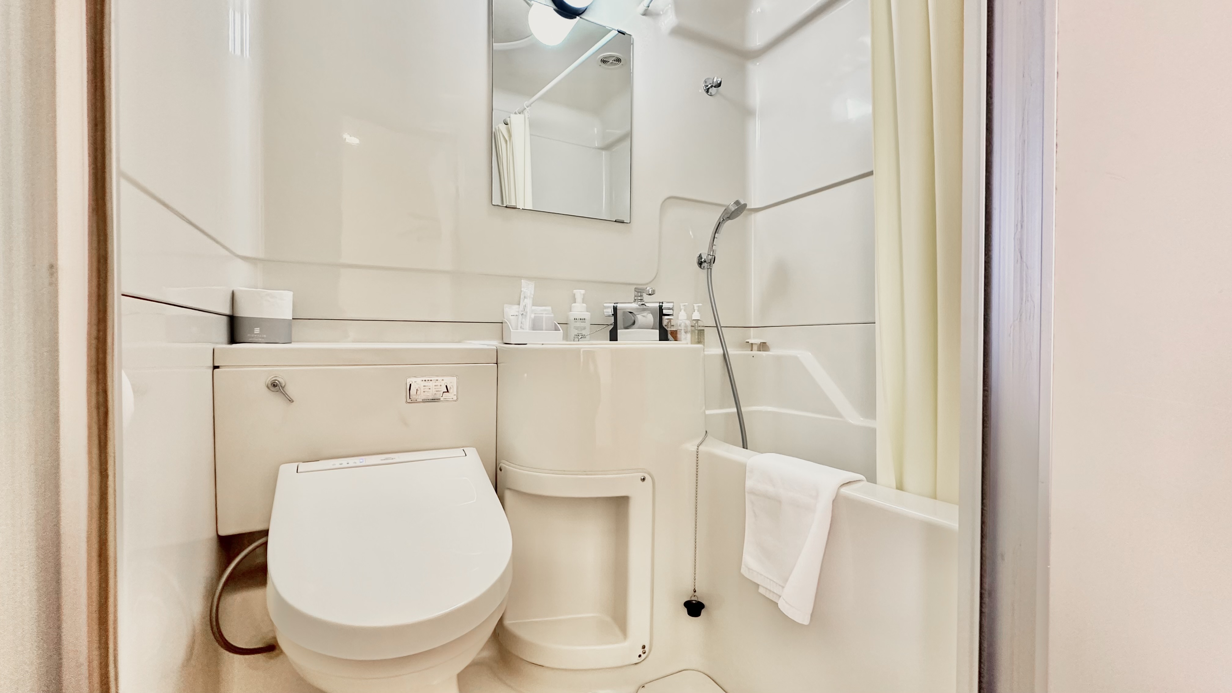 エコノミータイプ、クラシックタイプ　バスルーム一例