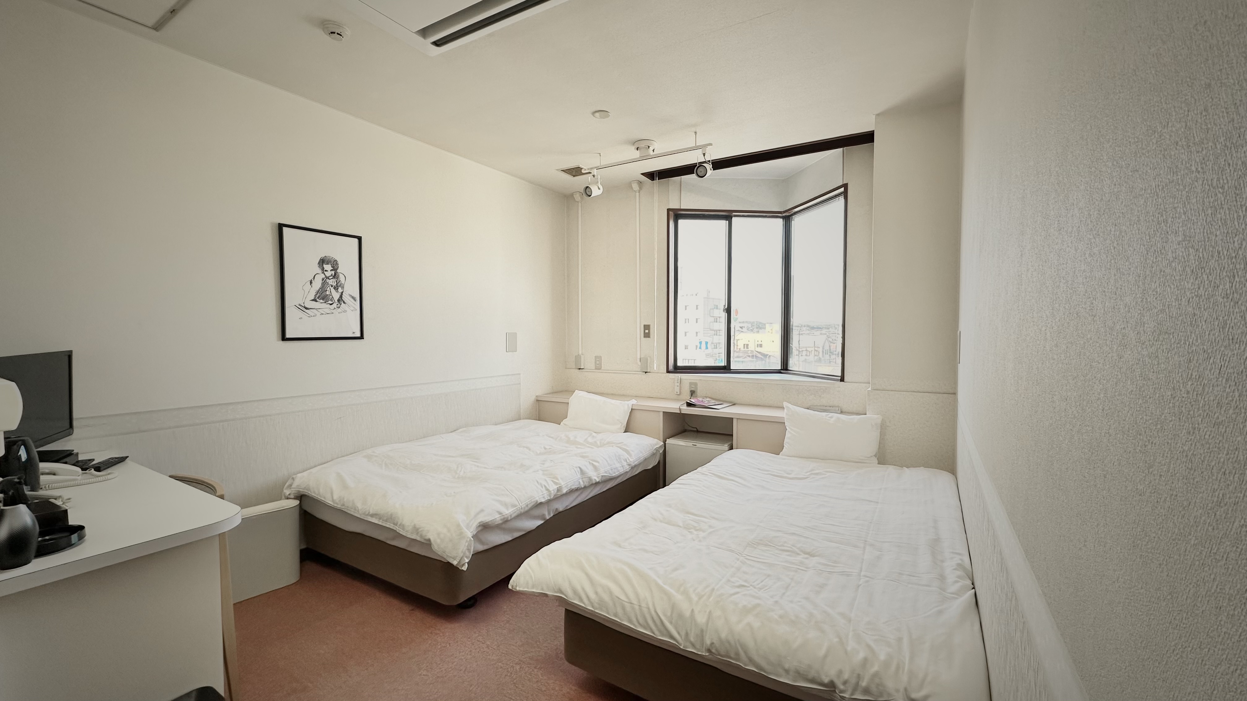 喫煙クラシックタイプツインルーム一例