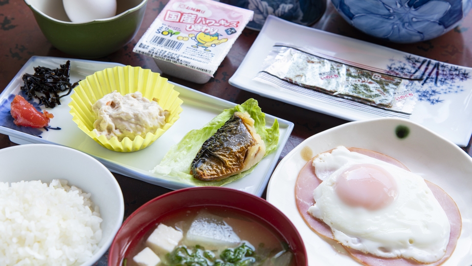 【朝食付】夕食は自由に済ませてチェックイン◎翌朝はしっかり栄養満点の和定食をどうぞ！