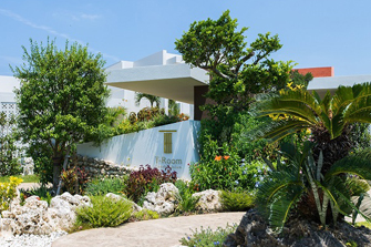 【期間限定30％OFF】海を望むプライベートジャグジー付きコンドミニアム〜1泊から楽しむ贅沢な休日〜