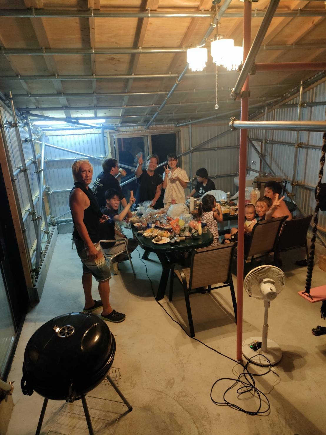 ドームでワイワイキャンプ気分★大部屋付き★伊勢海老、アワビ付！！専用BBQ会場付プラン