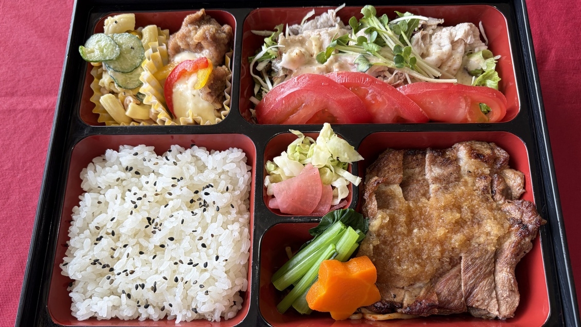 【地産地消お弁当】旨み溢れるブランド豚「東の匠SPF豚」を堪能／2食付