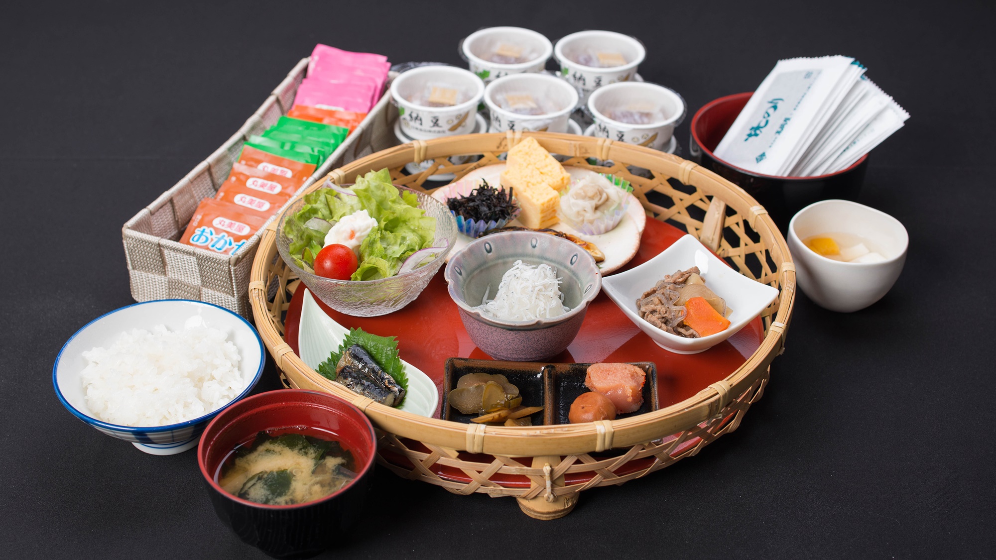 *ご朝食一例／ヘルシー和食膳またはお日にちによって和洋バイキングも開催♪