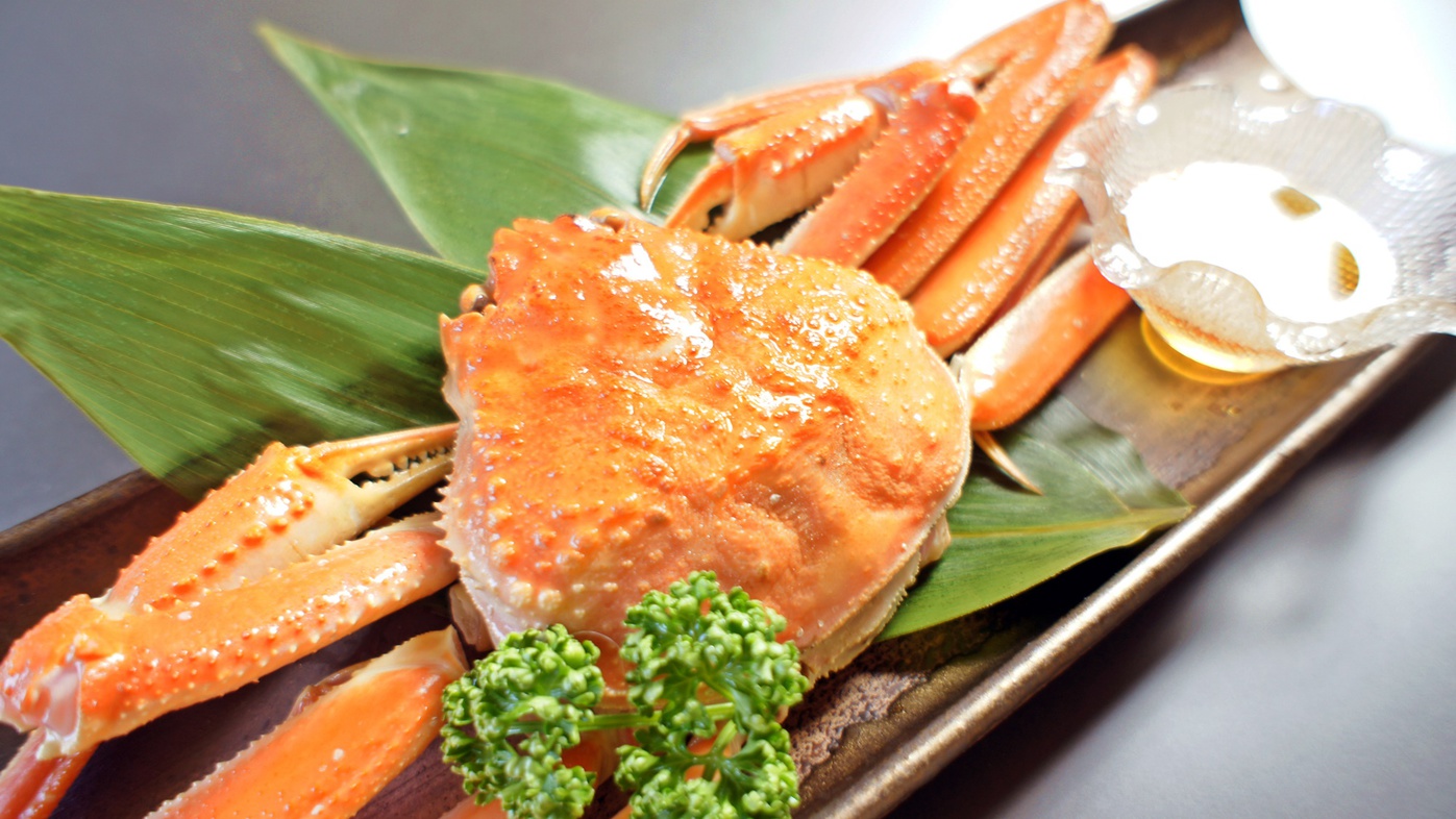 ■かに＆あわび・夕朝食付■海の幸を味わい尽くす〜ずわい蟹・鮑の肝焼・のどぐろ〜佐渡見亭最上級プラン