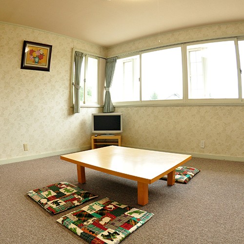 【客室一例】8～10畳の和室のお部屋です