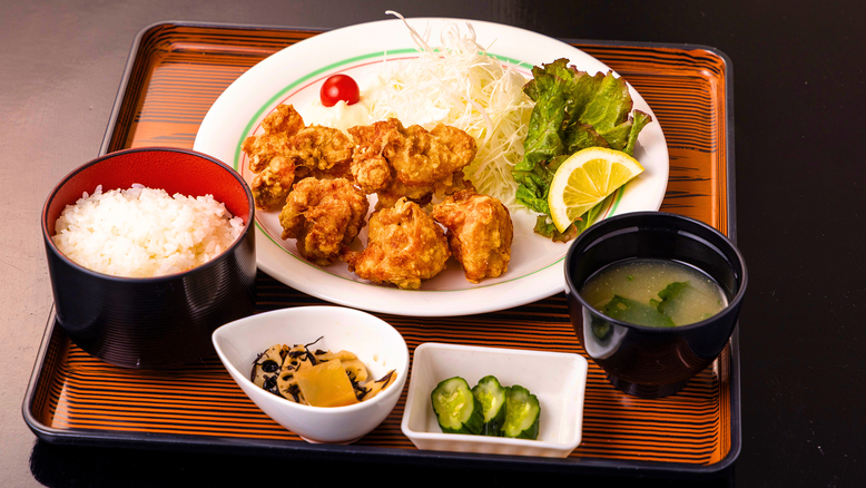 ■清掃無しのＥｃｏ5連泊：２食付■レストランで選べる！北海道グルメと湯めぐり満喫