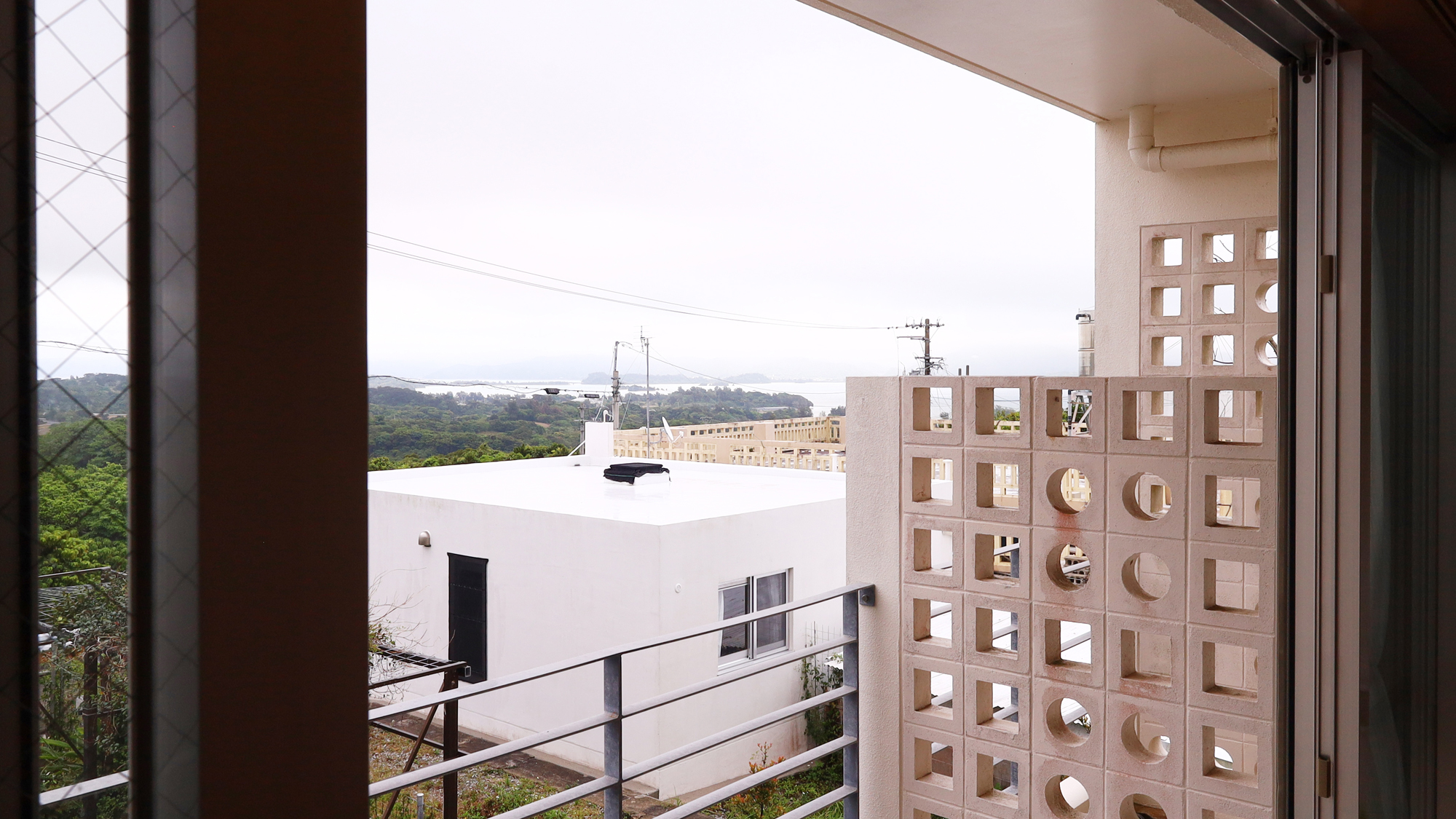 【館内イメージ】