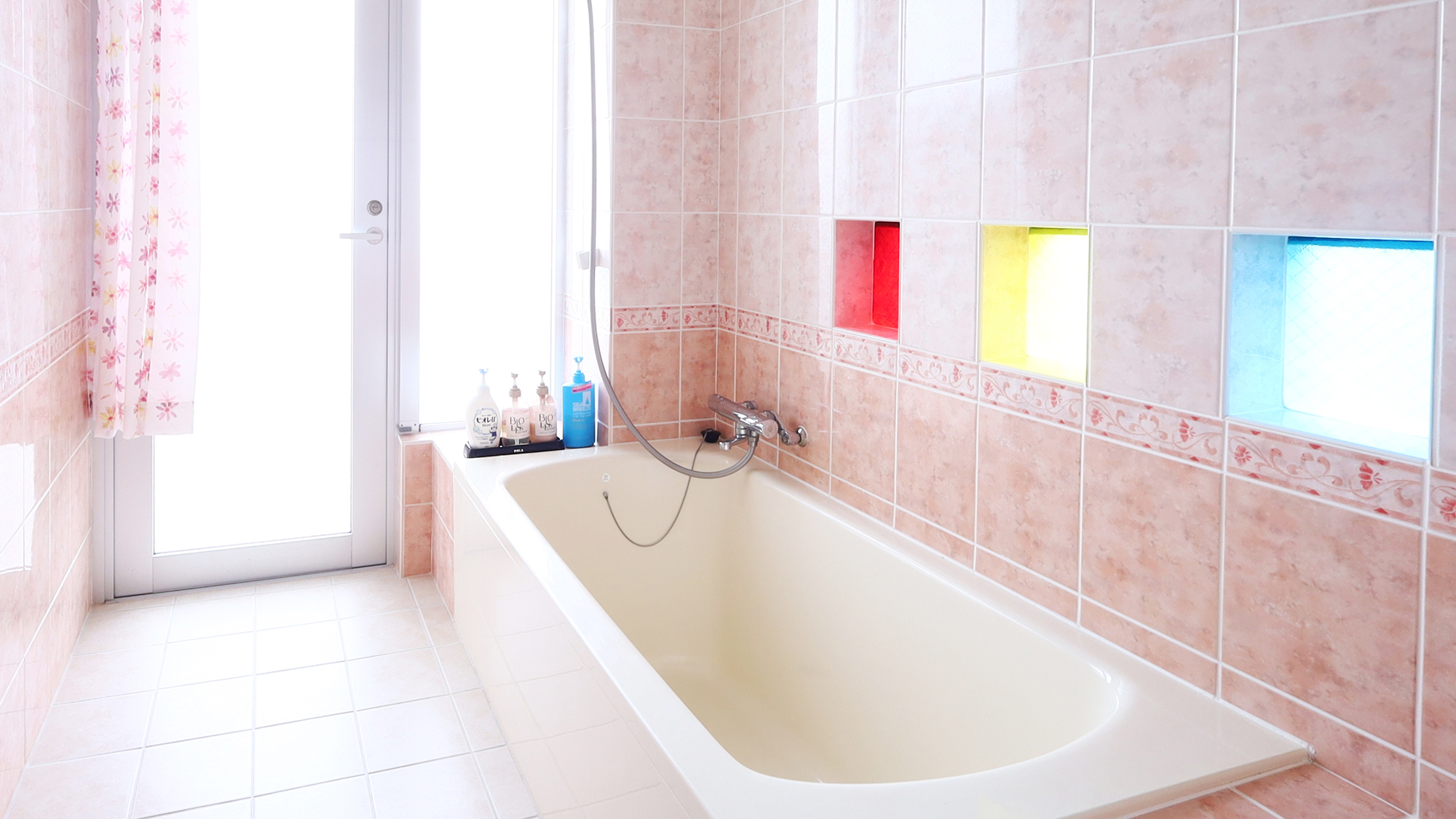 【バスルーム】バスルームの広さもママのこだわり！