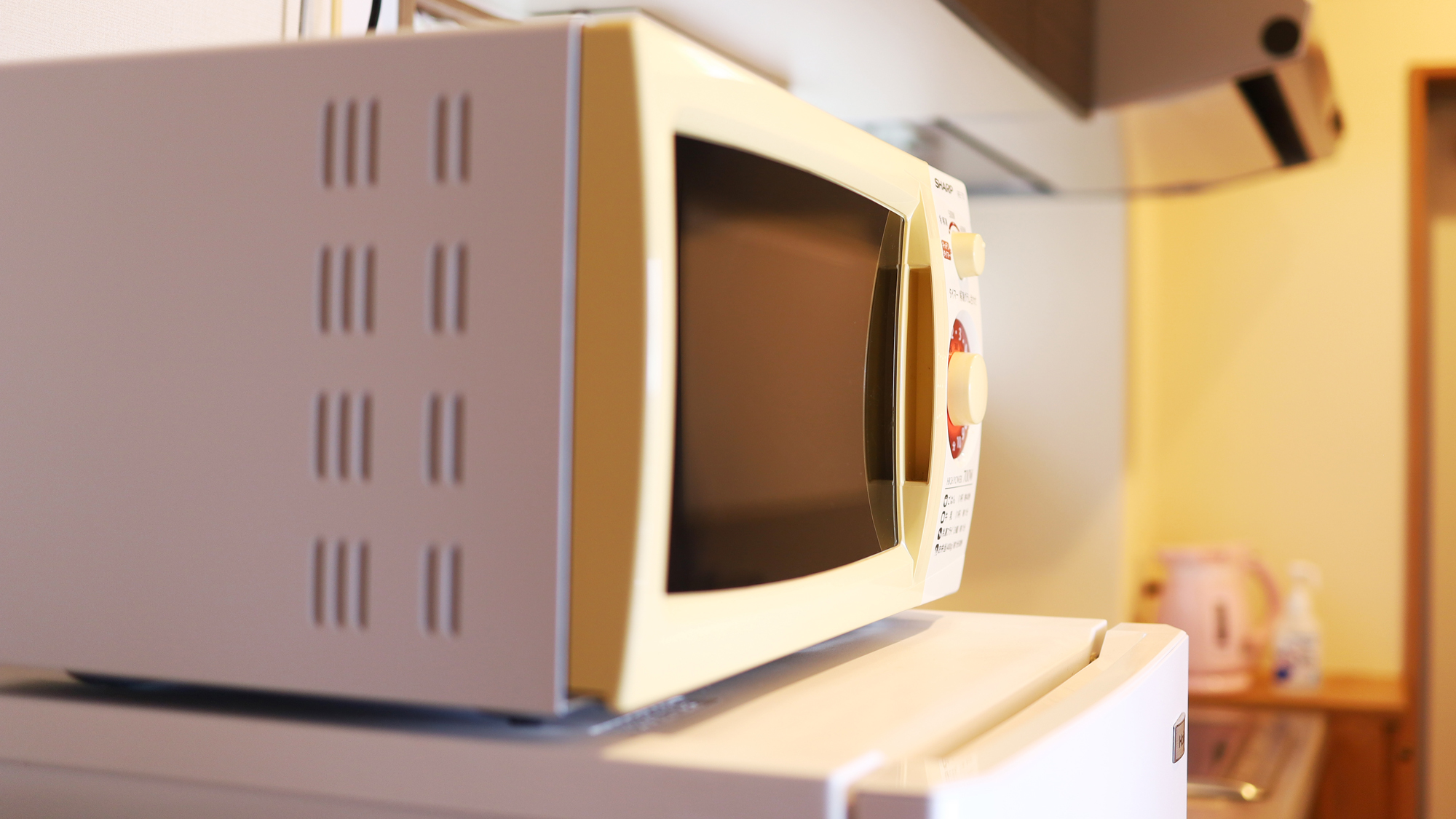 【客室キッチン】 電子レンジ