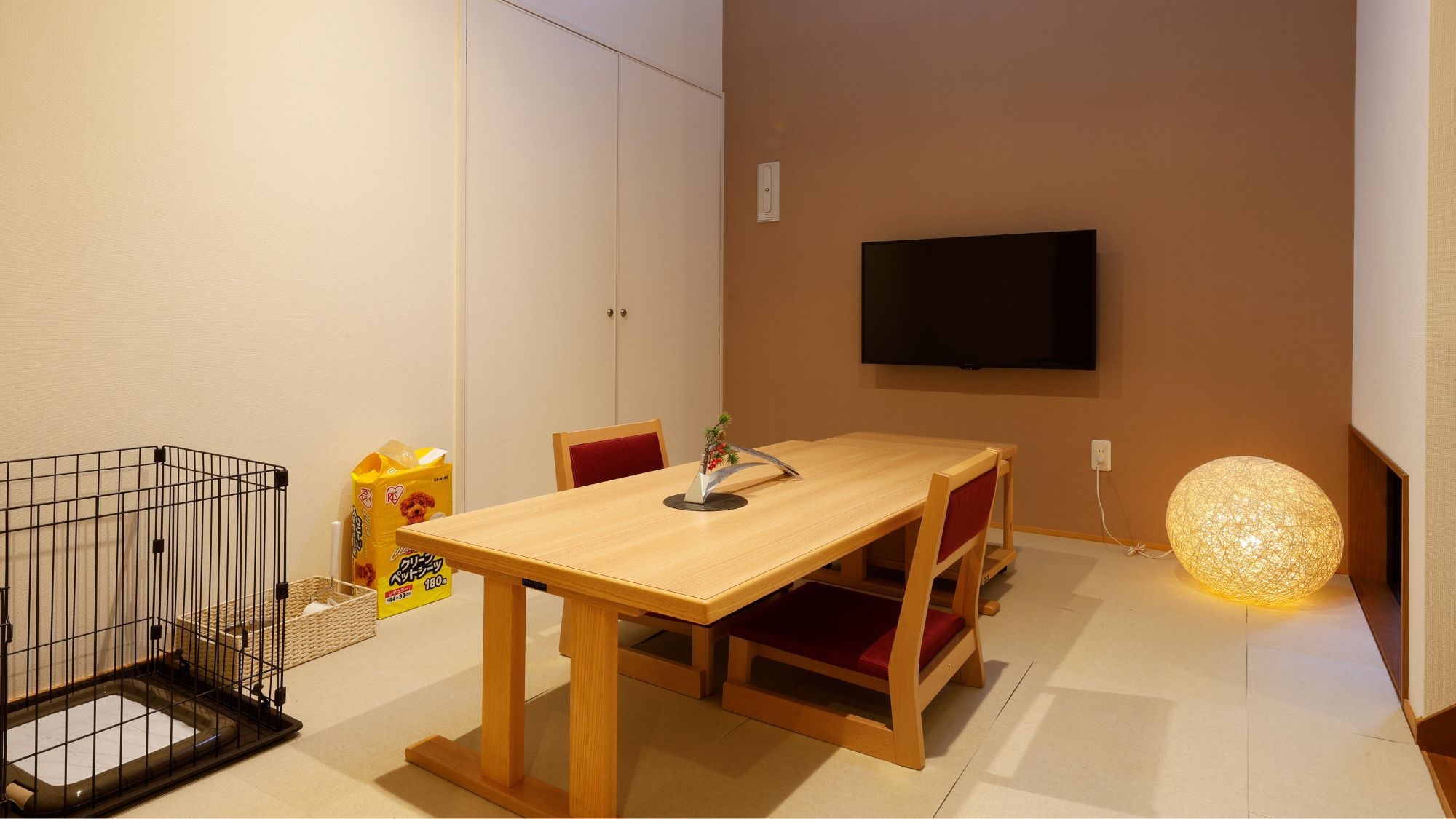 愛犬と一緒に部屋食が叶う！【当宿イチバン人気】ご当地ブランド但馬牛＆八鹿豚のWしゃぶしゃぶ