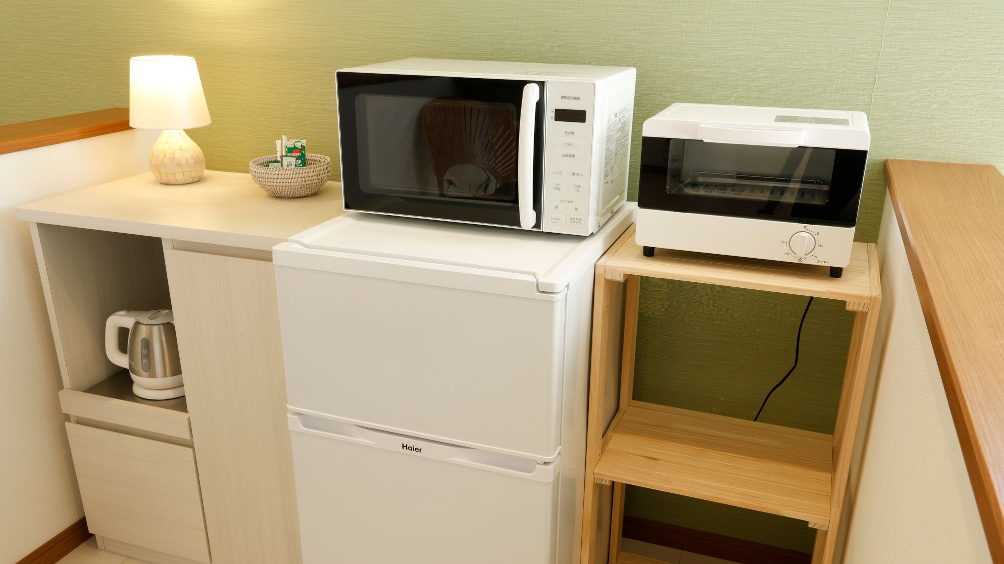 西の棟2F：ご自由にお使いくださいませ