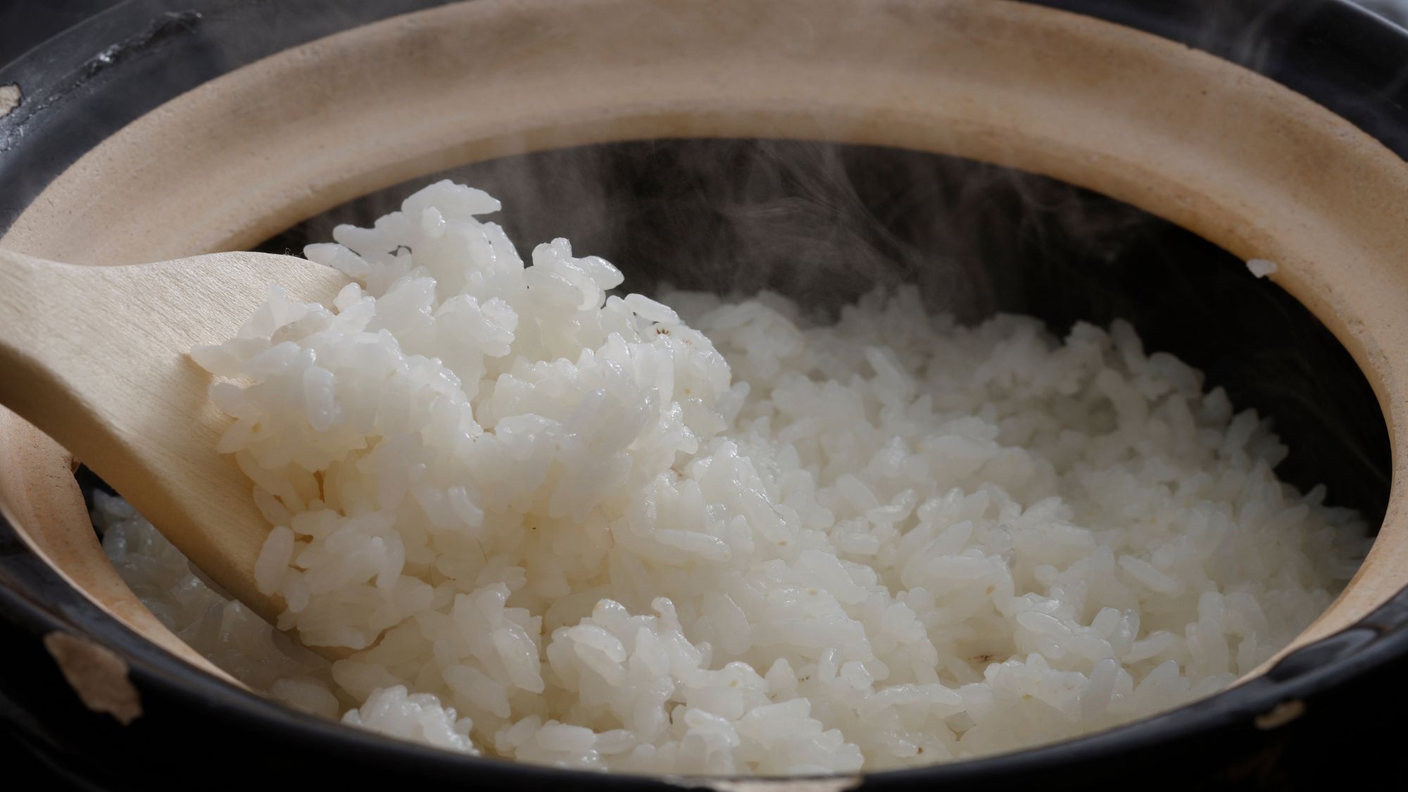 朝食土鍋で炊いたごはん