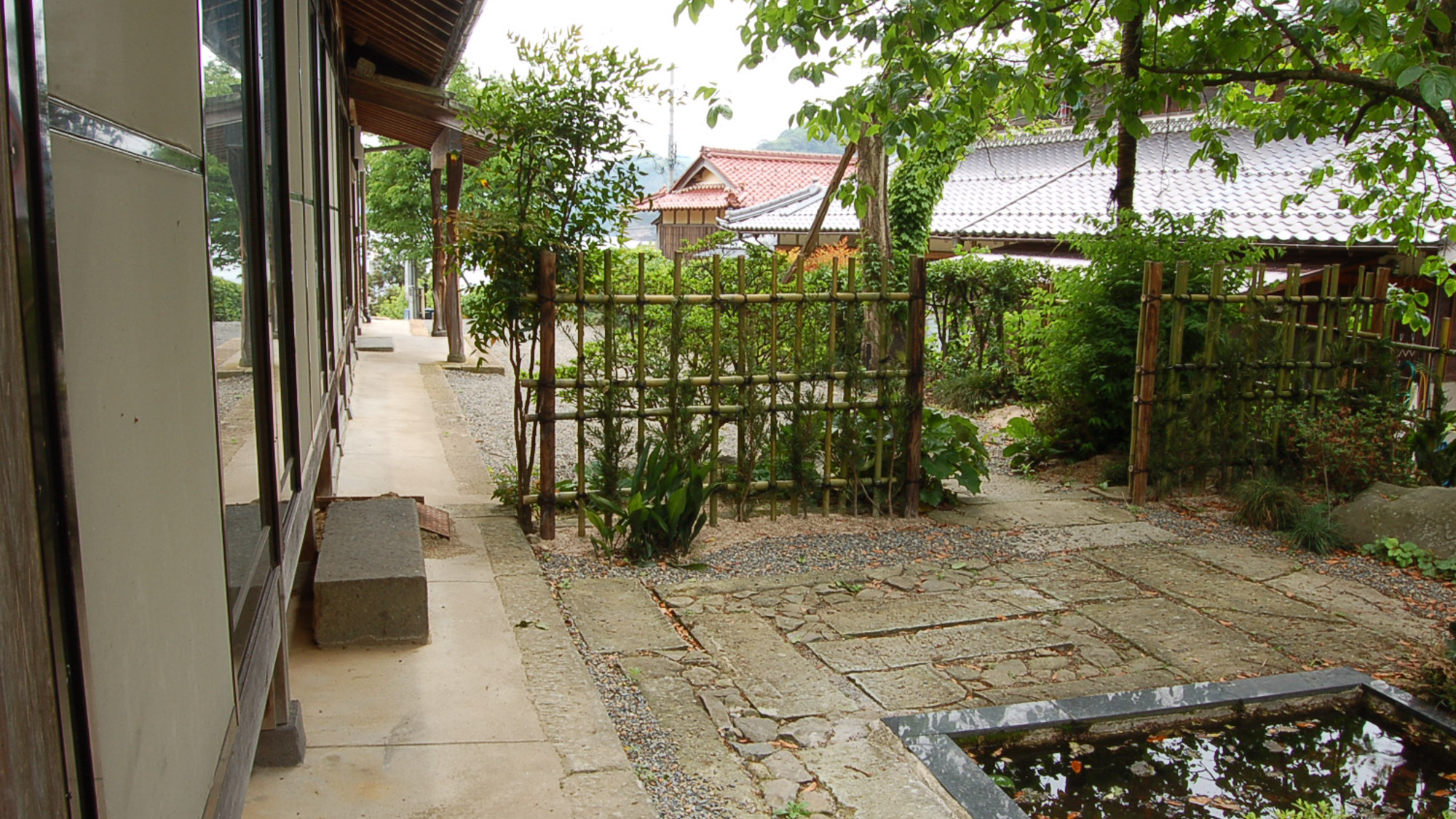 *【庭園】落ち着いた和の佇まい