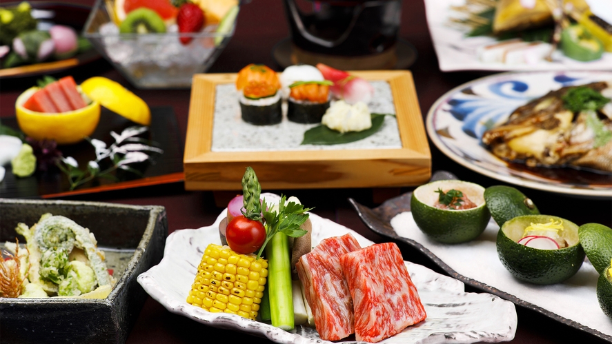 【連泊限定】初日夕食付き！多彩な朝食で贅沢なご滞在を 沖縄唯一の旅館 名嘉真荘 DM/朝食付き