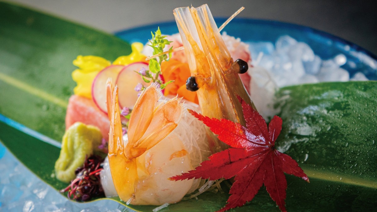 【さき楽90・夕朝食付き】上質なオーシャンビューステイ、沖縄の海を望む藍会席（C）／大浴場付