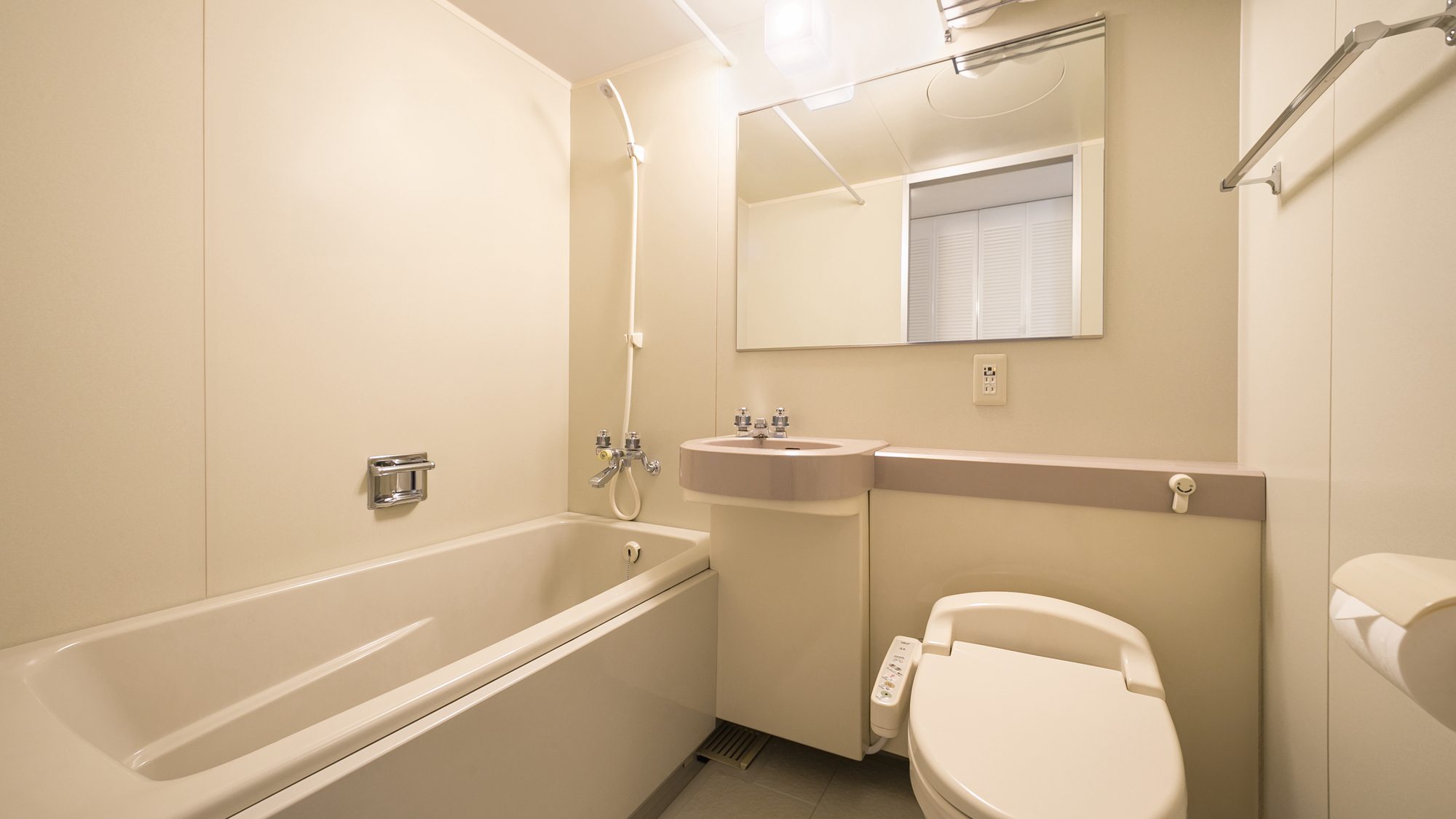 客室内ユニットバス一例