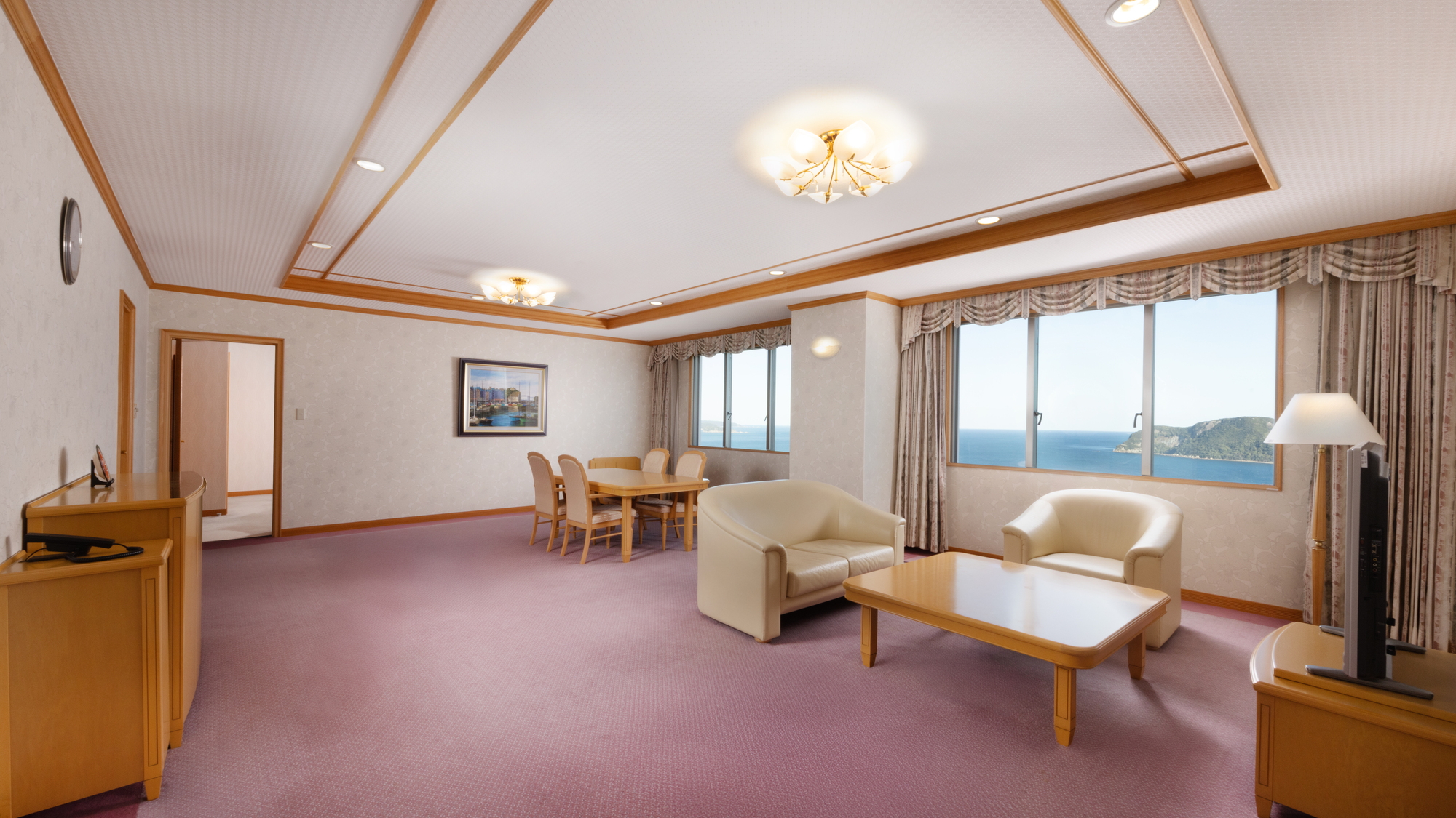 クラシックデラックススイート / 海側