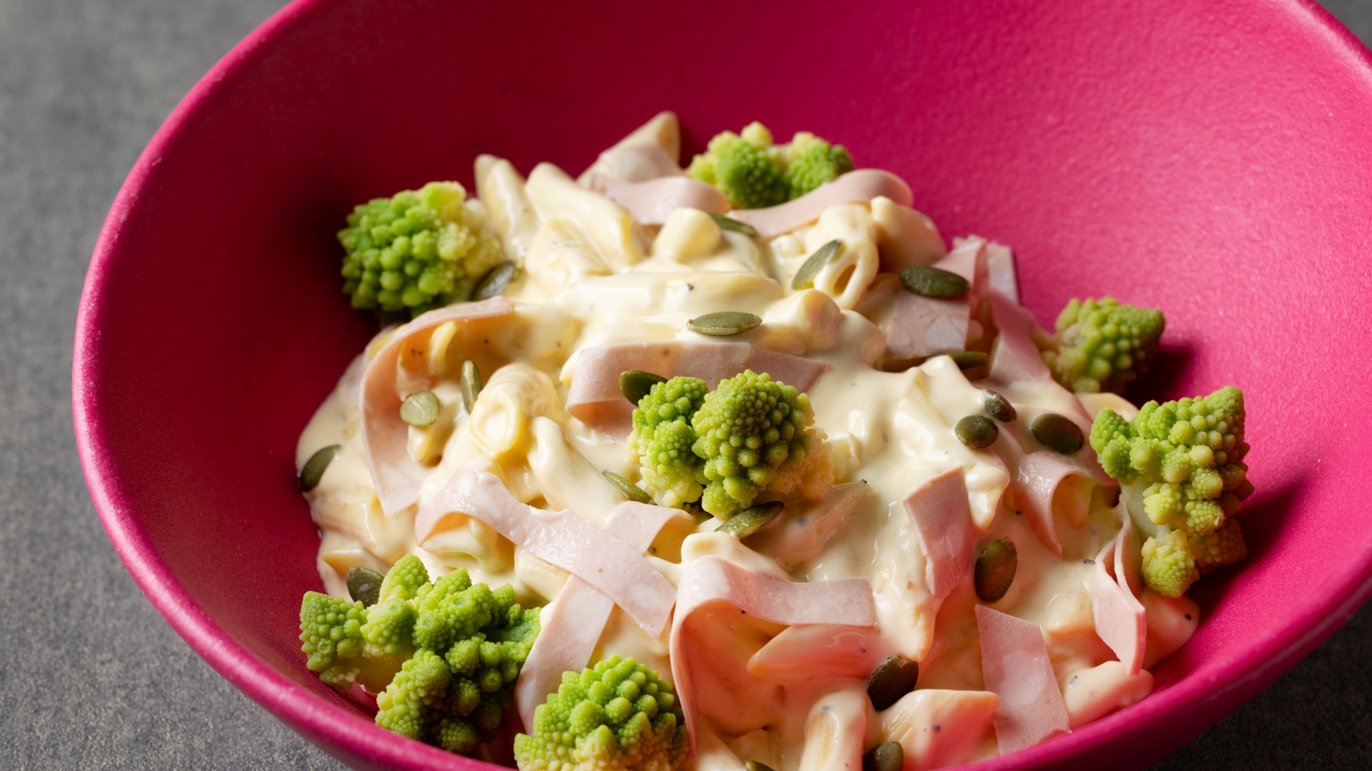 ＜Dinner Buffet＞ペンネパスタサラダ