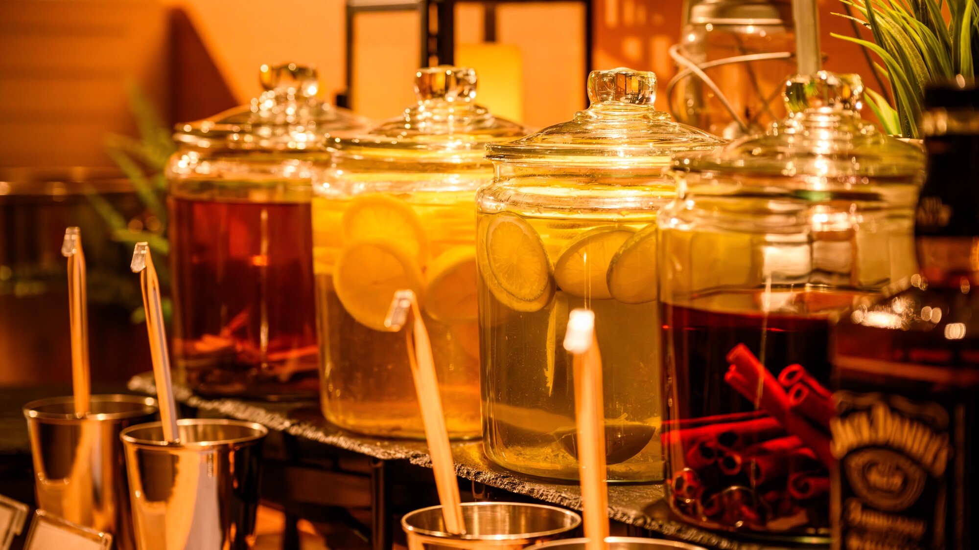 ラウンジ | ホテル特製の漬け込み酒