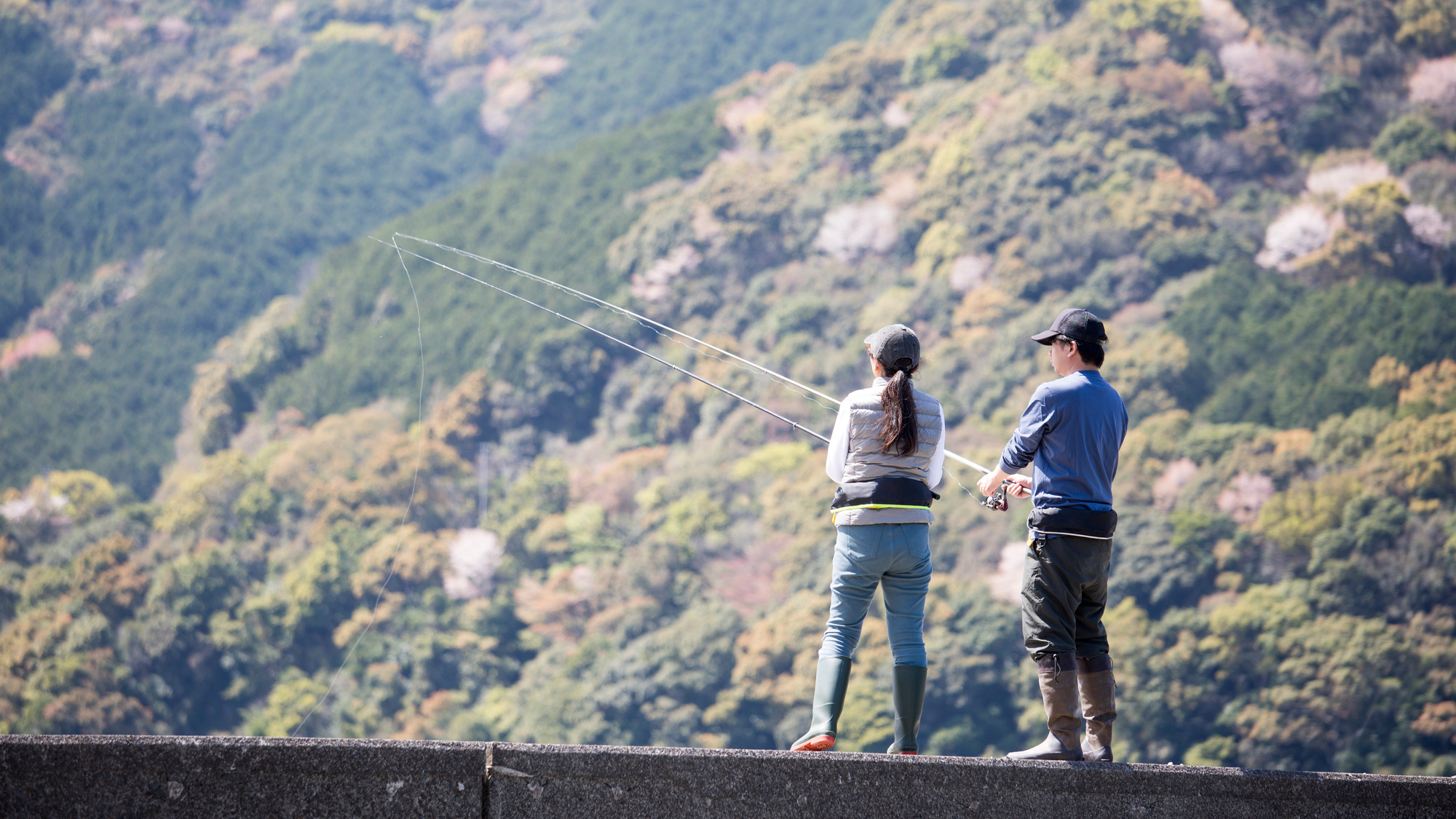 ホテル周辺には人気の釣りスポットが多数あります。