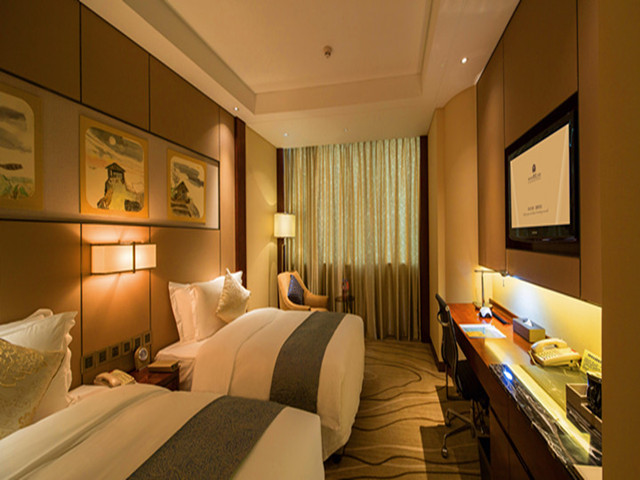 グランド ソリュクス ゾンユウ ホテル 深セン (深セン中油陽光大酒店