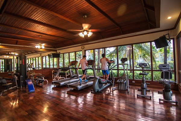 フィットネスセンター