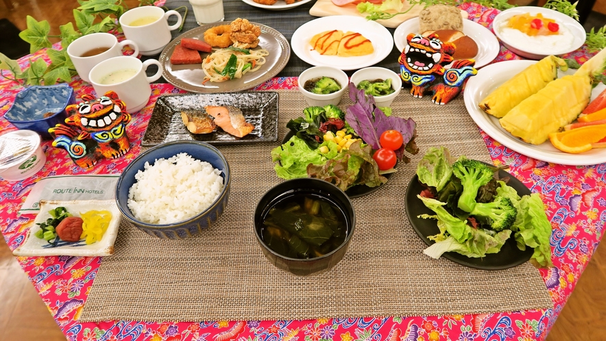 色鮮やかな朝食