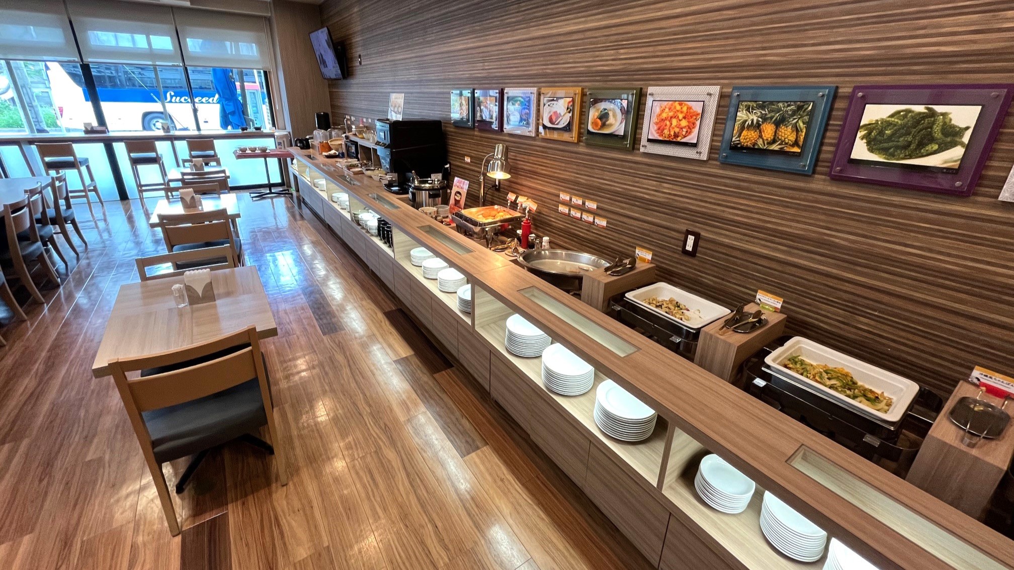 【レストラン】